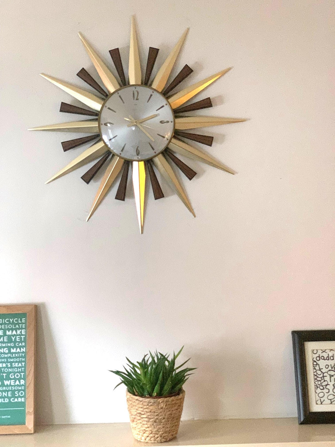 How to Spot a Genuine Vintage Sunburst Clock | RetroTime