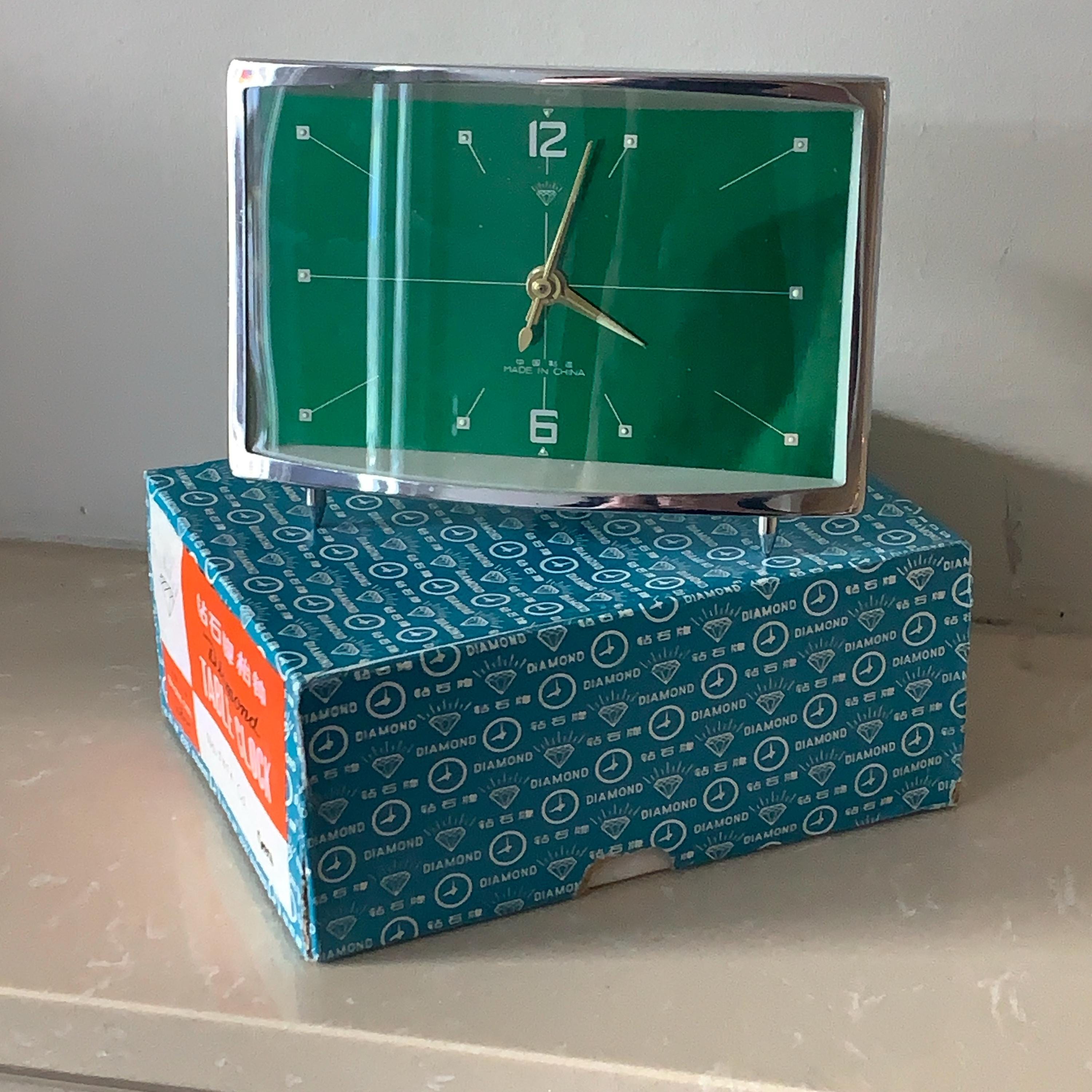 Diamond Mechanical Table Clock – Green Dial, NOS Original Box, 1980s