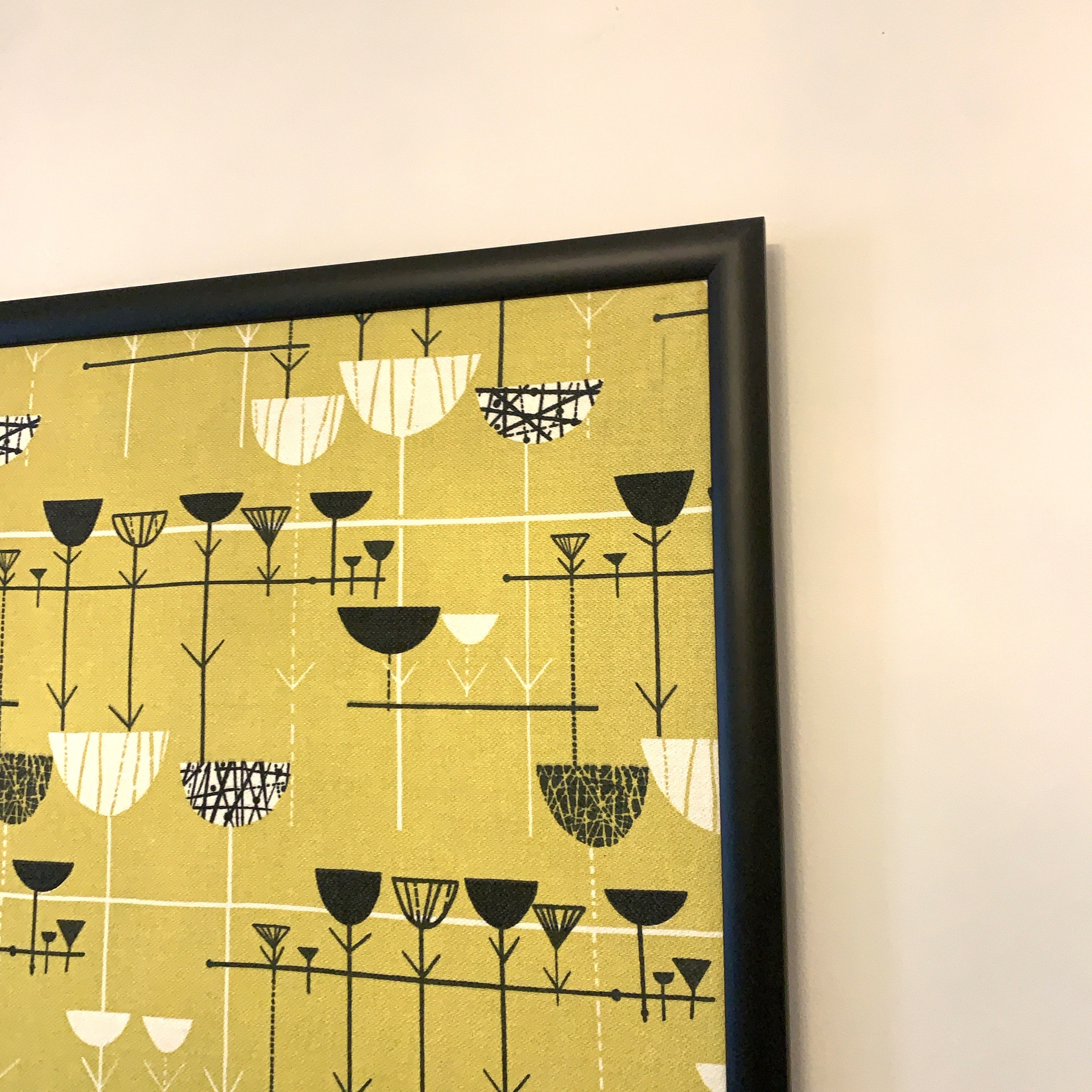 Marian Mahler Linear Flowers 1953 David Whitehead Textile Wall Art – Mid Century Modern Framed Panel