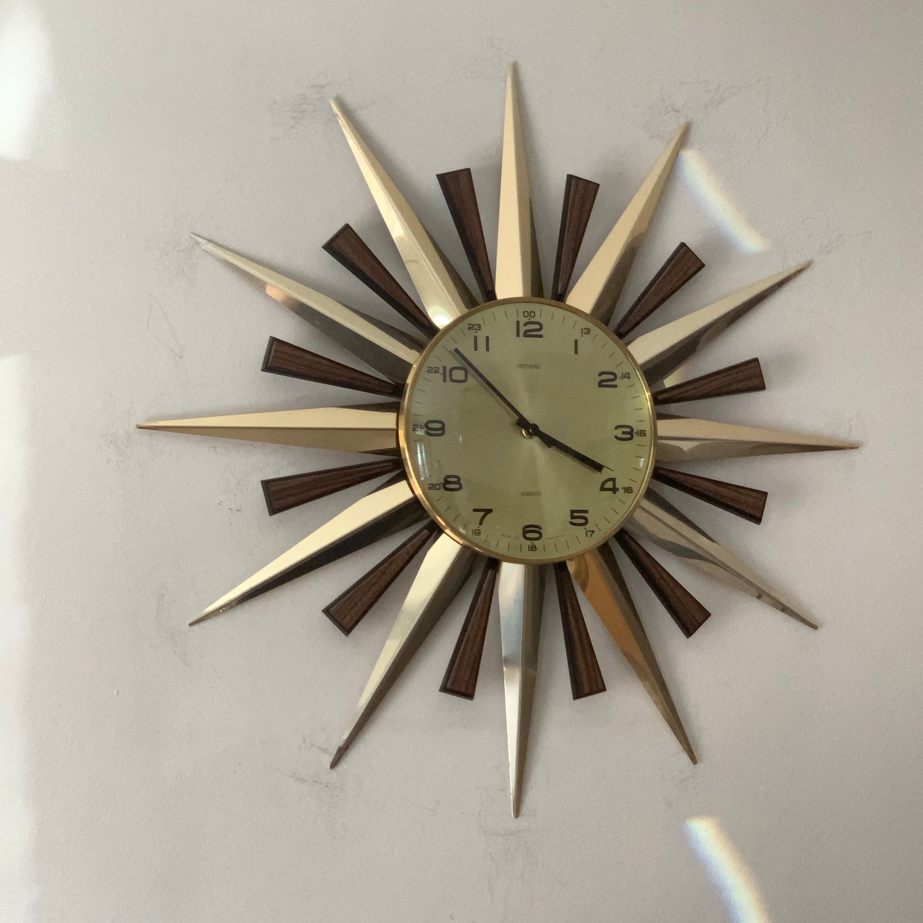 Metamec Sunburst Wall Clock, Model 5629 Brass Starburst 1970s Quartz 24 hour dial Reserved