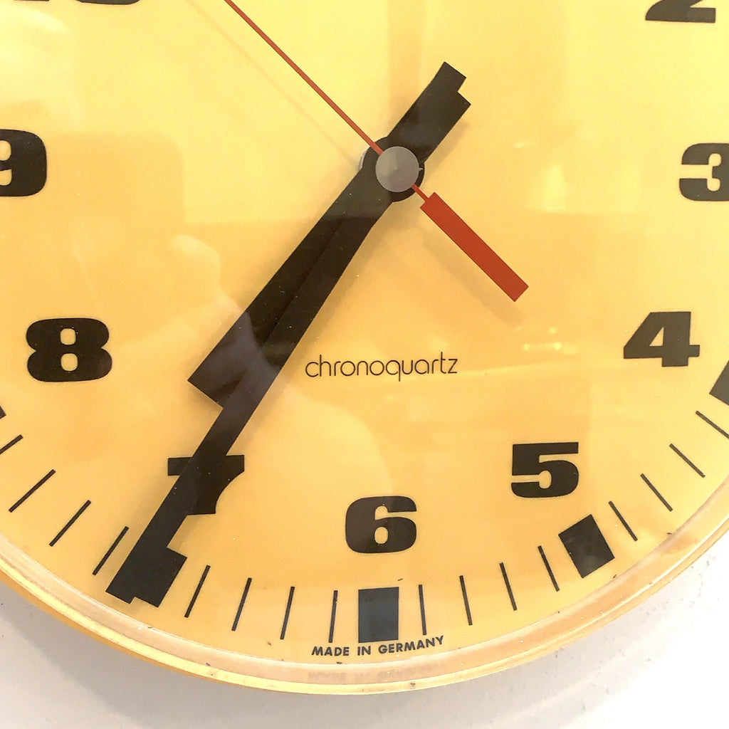 Kienzle Chronoquartz Wall Clock, 1970s, Mustard Yellow, Made in Germany, Original Movement