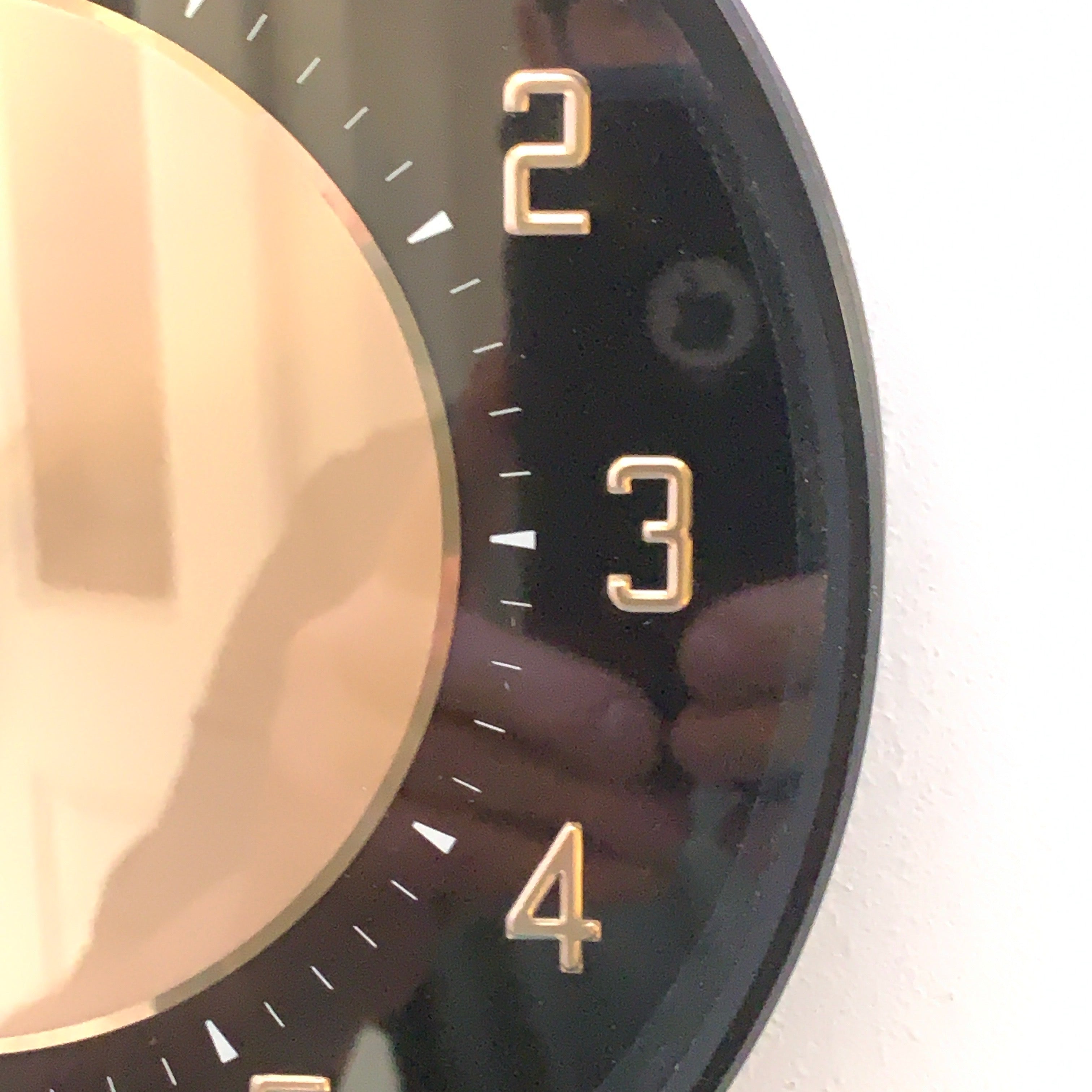 Metamec Model 5635 Wall Clock – 1970s Copper Rose Gold Two Tone Dial Original Movement 8 Inch