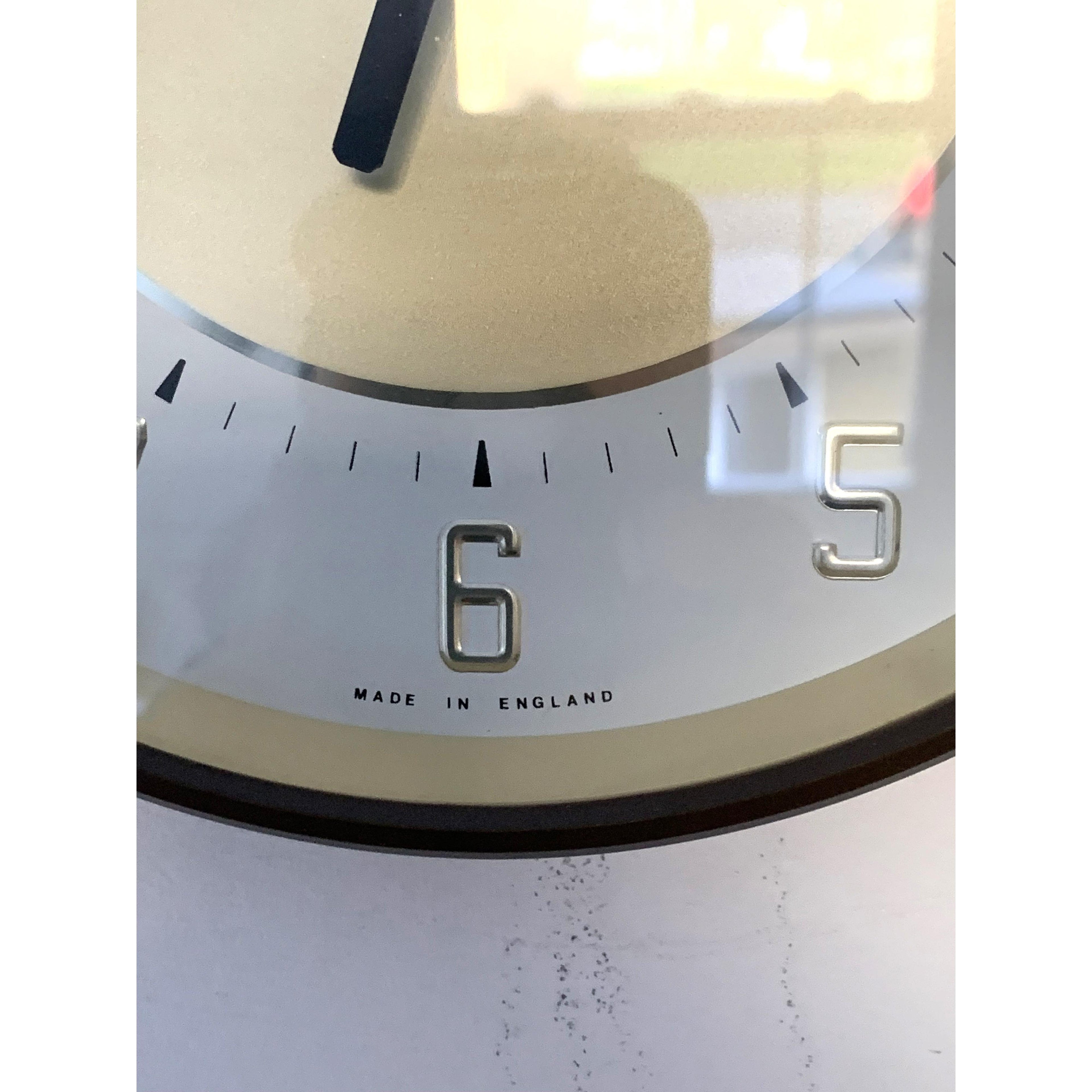 Metamec Model 5635 Wall Clock – 1970s English Brown Gold White Dial 8 Inch Made in England