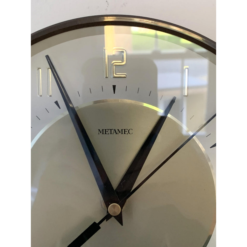 Metamec Model 5635 Wall Clock – 1970s English Brown Gold White Dial 8 Inch Made in England