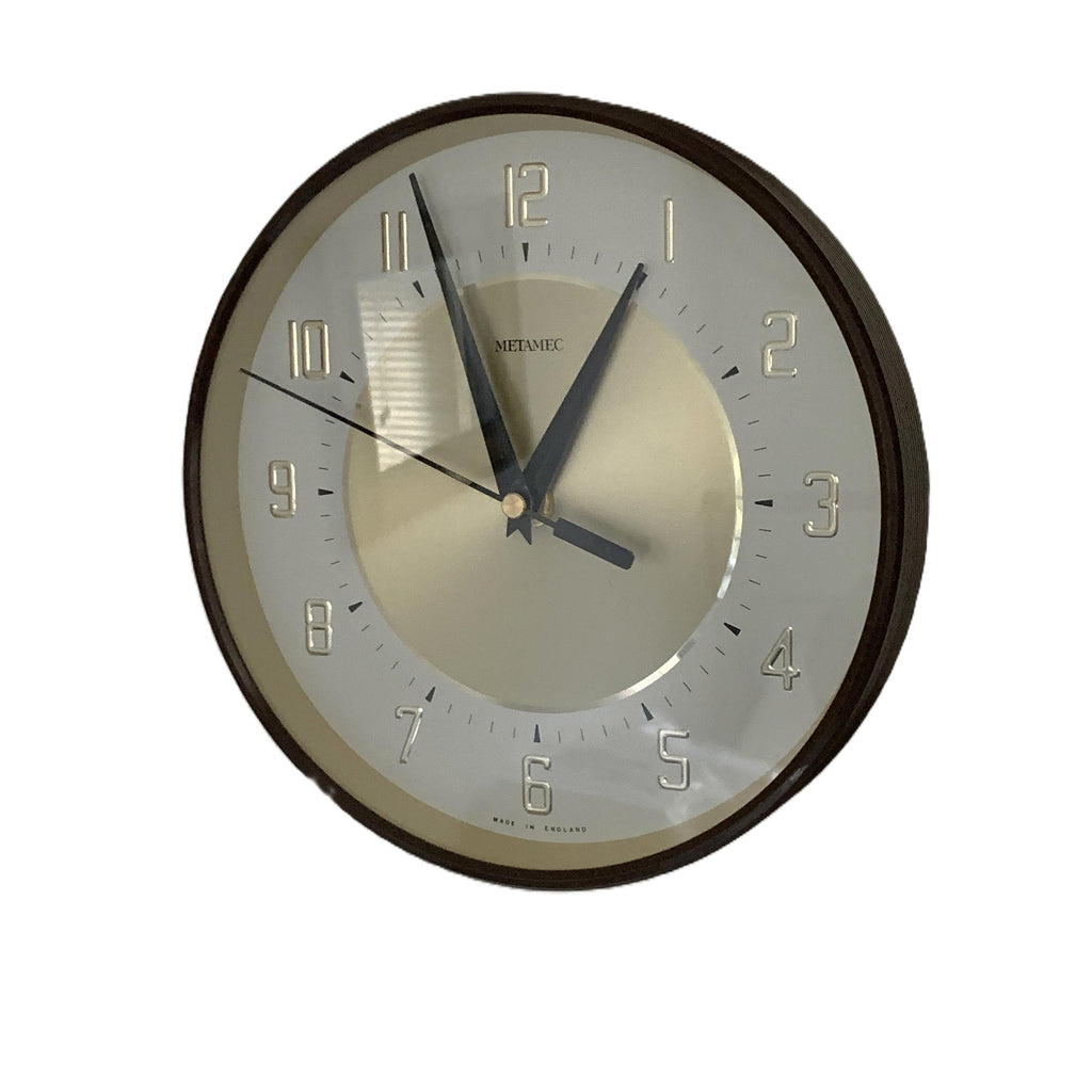 Metamec Model 5635 Wall Clock – 1970s English Brown Gold White Dial 8 Inch Made in England