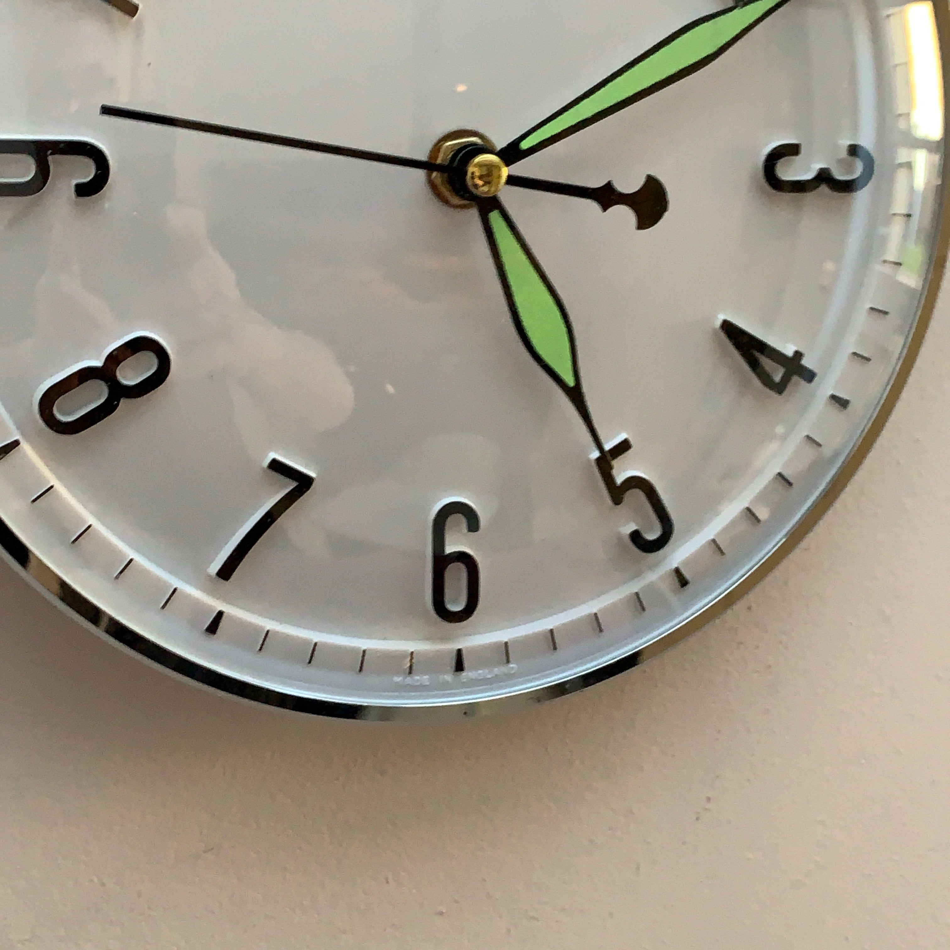 Metamec Model 5868 Wall Clock, 1960s, White Chrome Bezel, Green Hands, Arabic Numerals