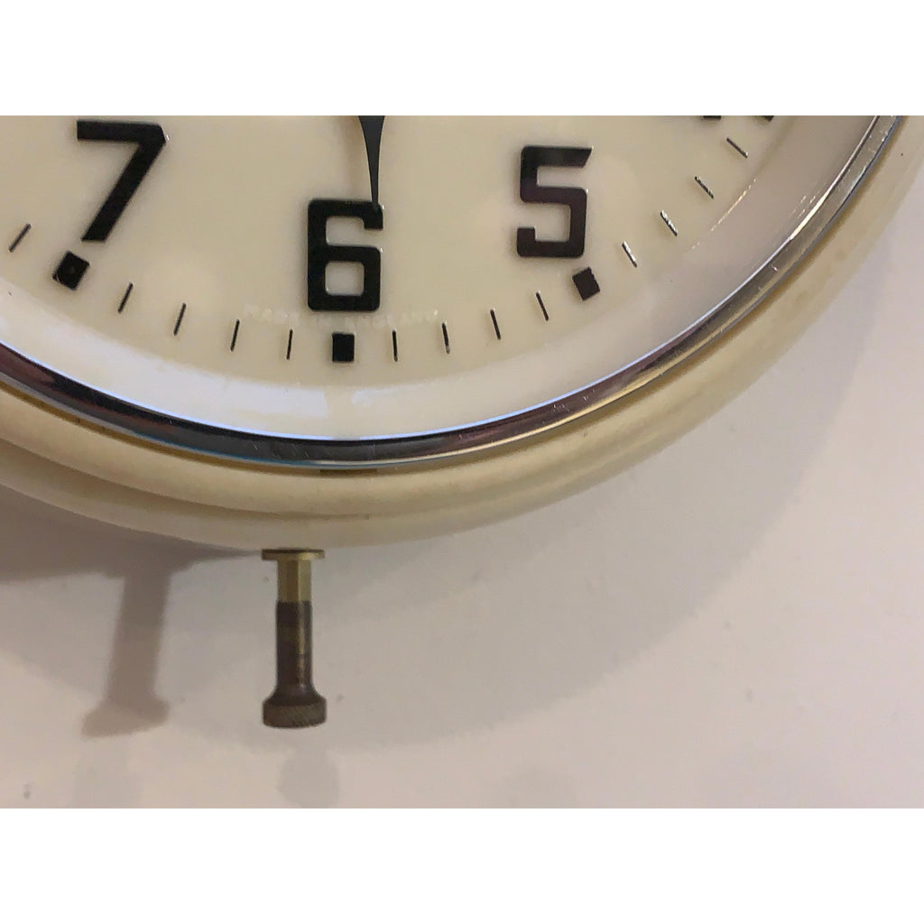 Metamec Model 747 Wall Clock Vintage 1950s Cream Bakelite Flat Glass