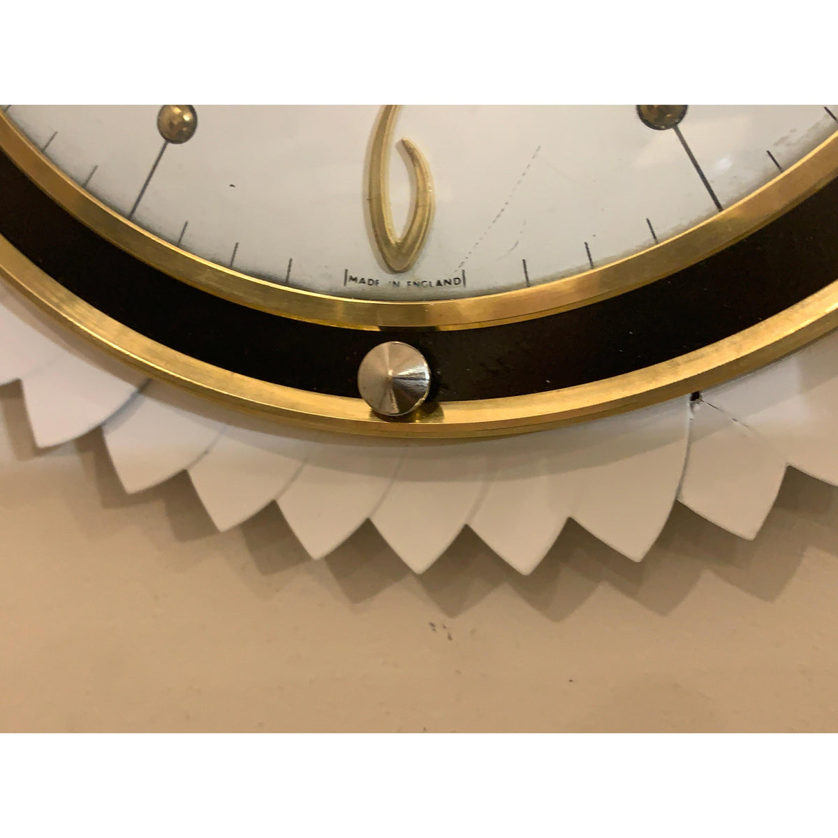 Metamec Starburst Wall Clock Rare White Gold Bakelite Vintage 50s 60s