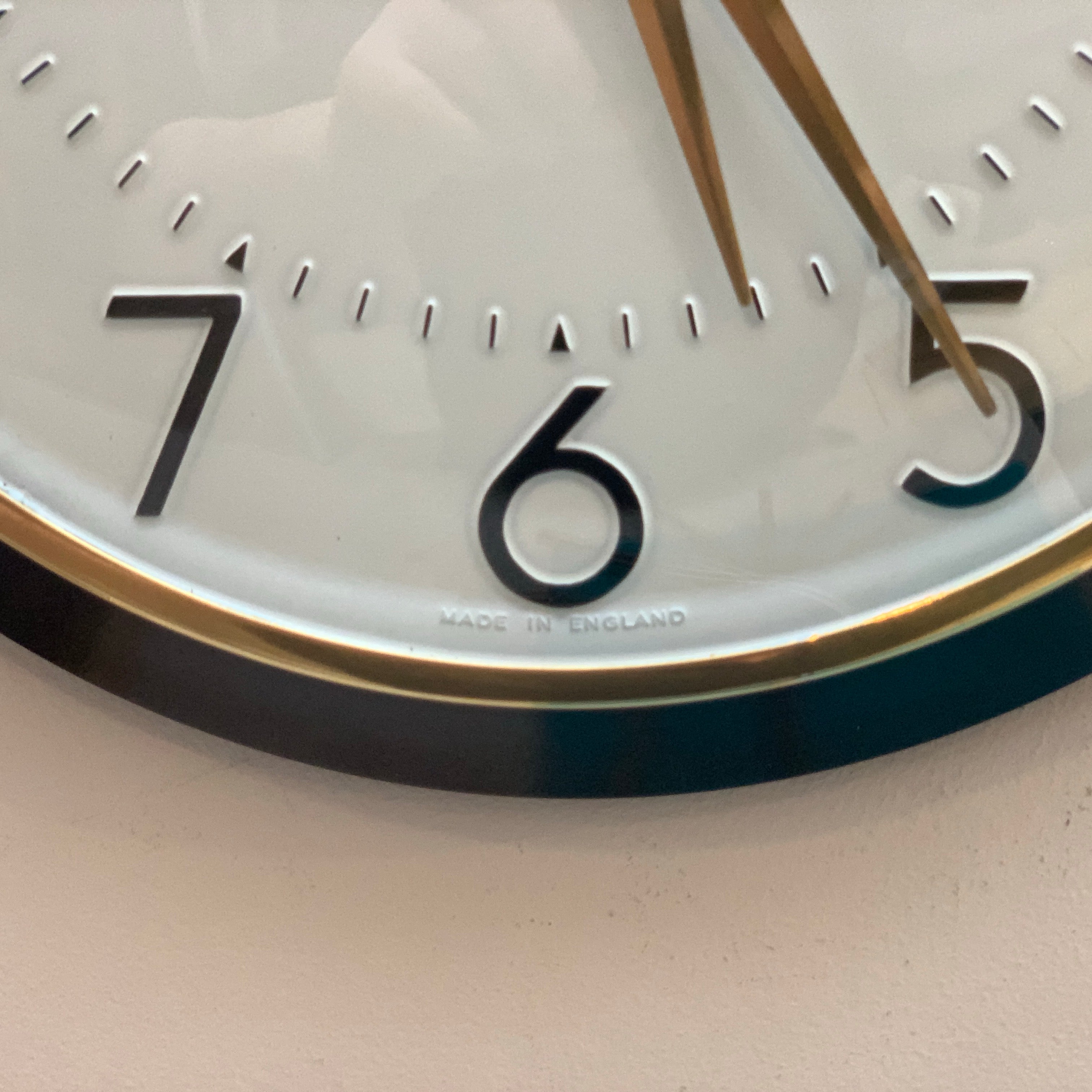 Pifco Metamec Bakelite Wall Clock, 1960s, Brown, Brass Bezel, Gold and Red Hands, England