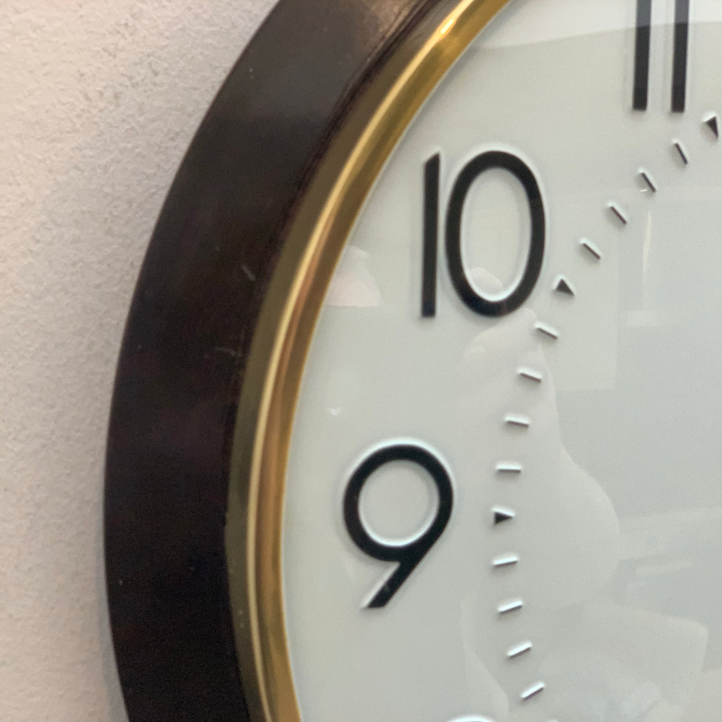 Pifco Metamec Bakelite Wall Clock, 1960s, Brown, Brass Bezel, Gold and Red Hands, England