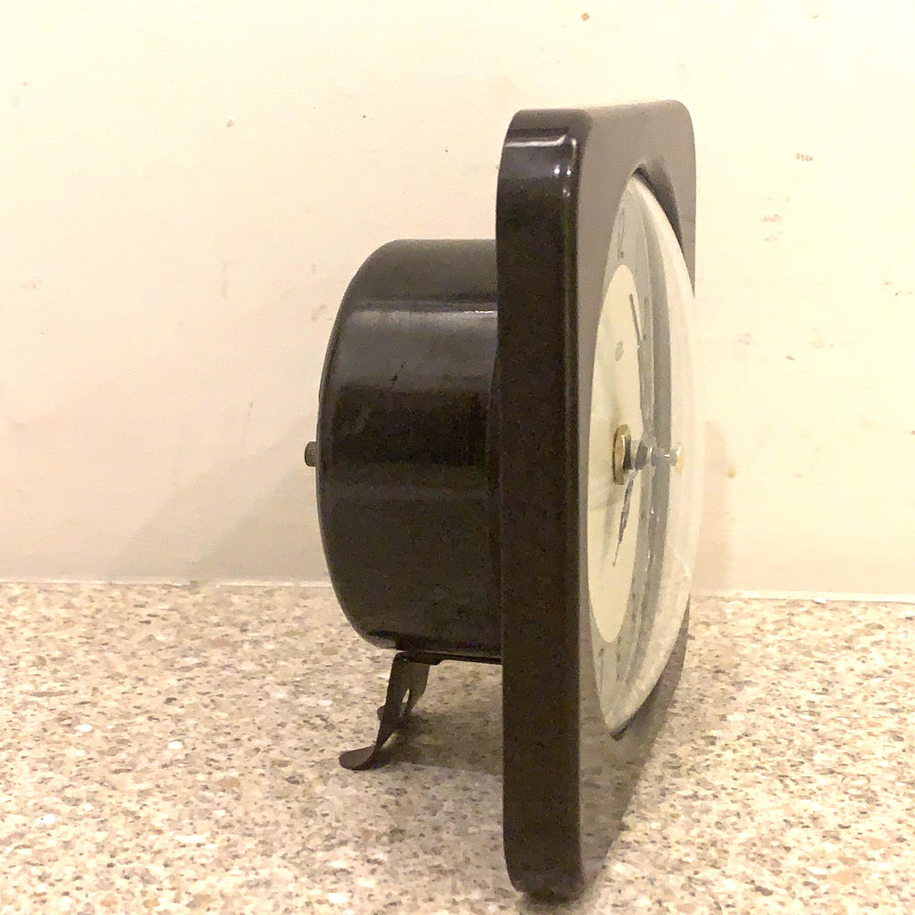 Rare 1952 Metamec Bakelite Mantel Clock, Model 748, Quartz Movement, Art Deco Style