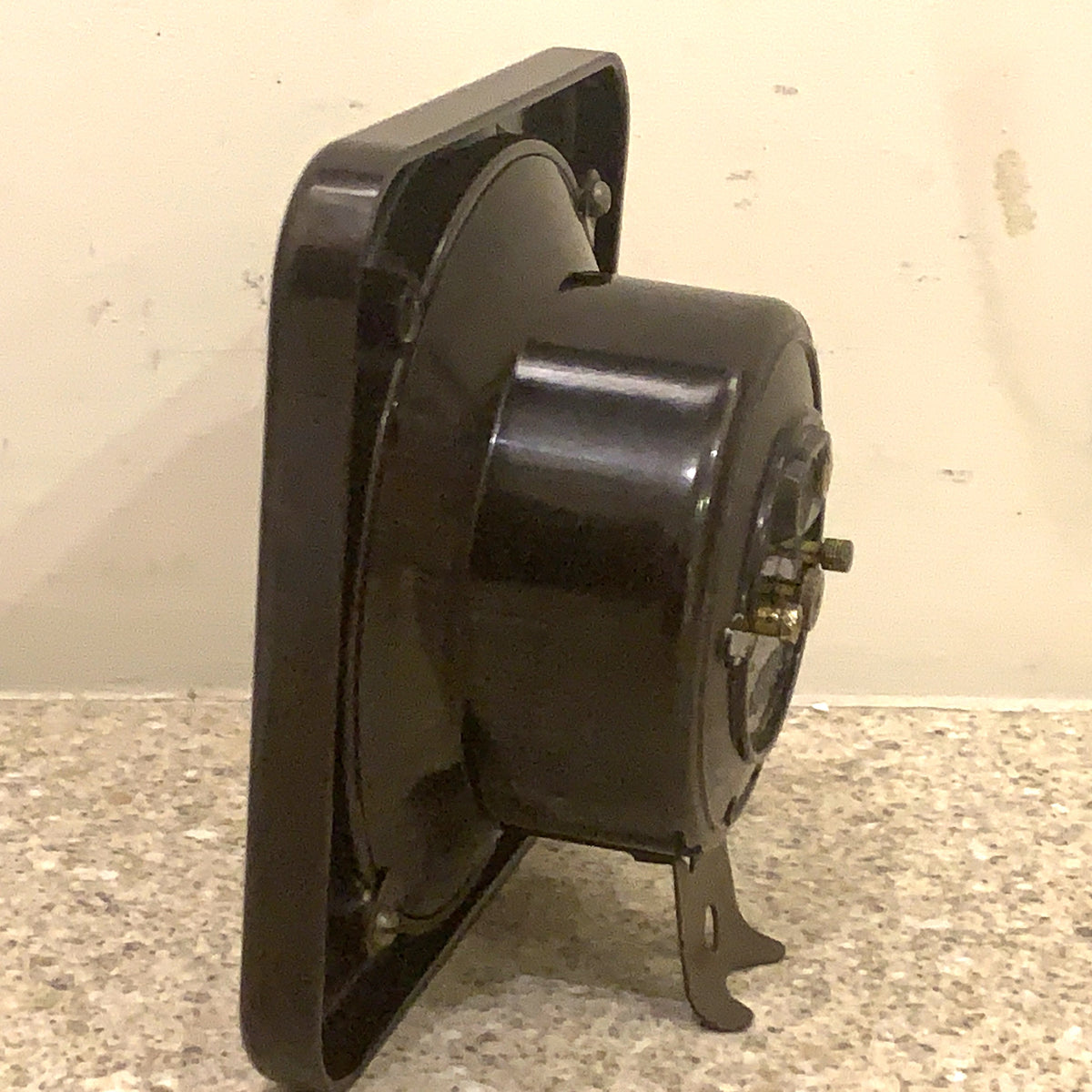 Rare 1952 Metamec Bakelite Mantel Clock, Model 748, Quartz Movement, Art Deco Style