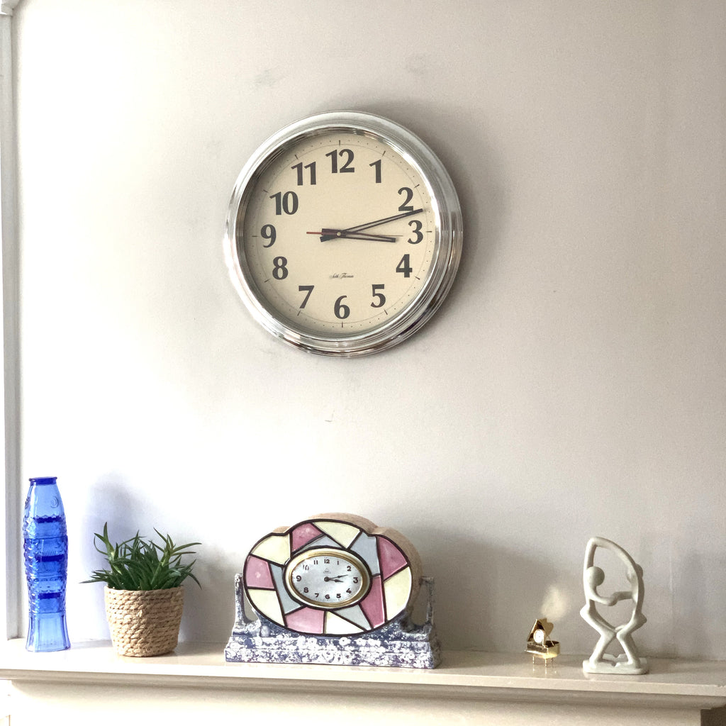 Seth Thomas Manager 16Q Chrome Wall Clock – 18.25 Inch Retro Statement Piece