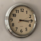 Seth Thomas Manager 16Q Chrome Wall Clock – 18.25 Inch Retro Statement Piece