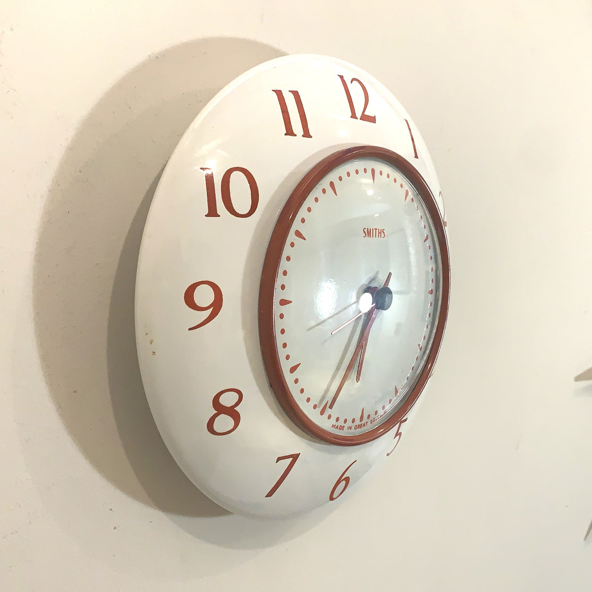 Smiths Vitreous Enamel Wall Clock Rare 1950s White Red Quartz 8in Gift
