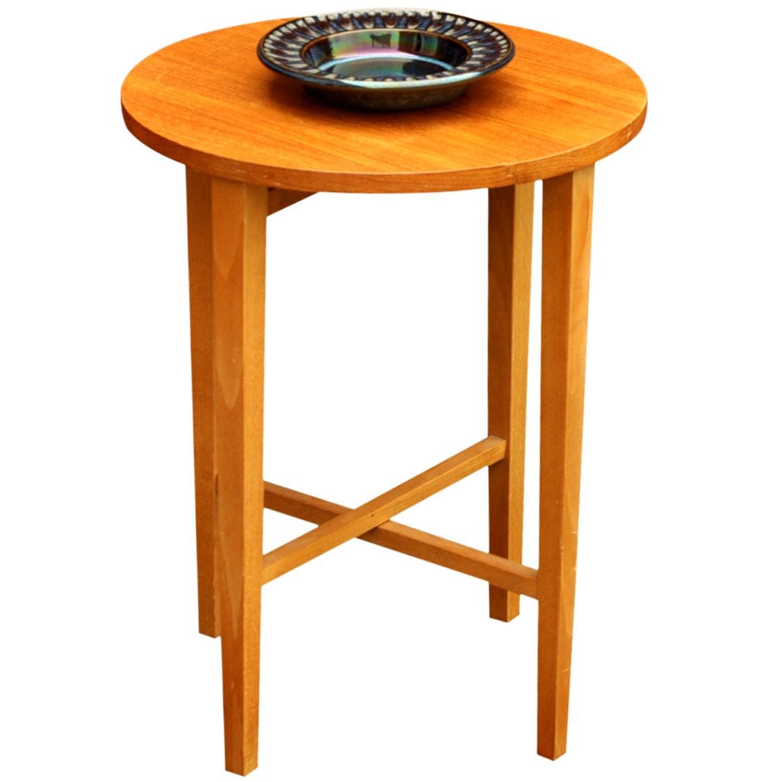Vintage Teak Folding Side Table, Scandinavian Danish Modern Style, Round Occasional Table