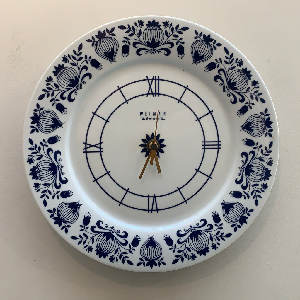 Weimar Electronic Porcelain Plate Clock, 1970s, Cobalt Blue Folk Art Floral, East Germany