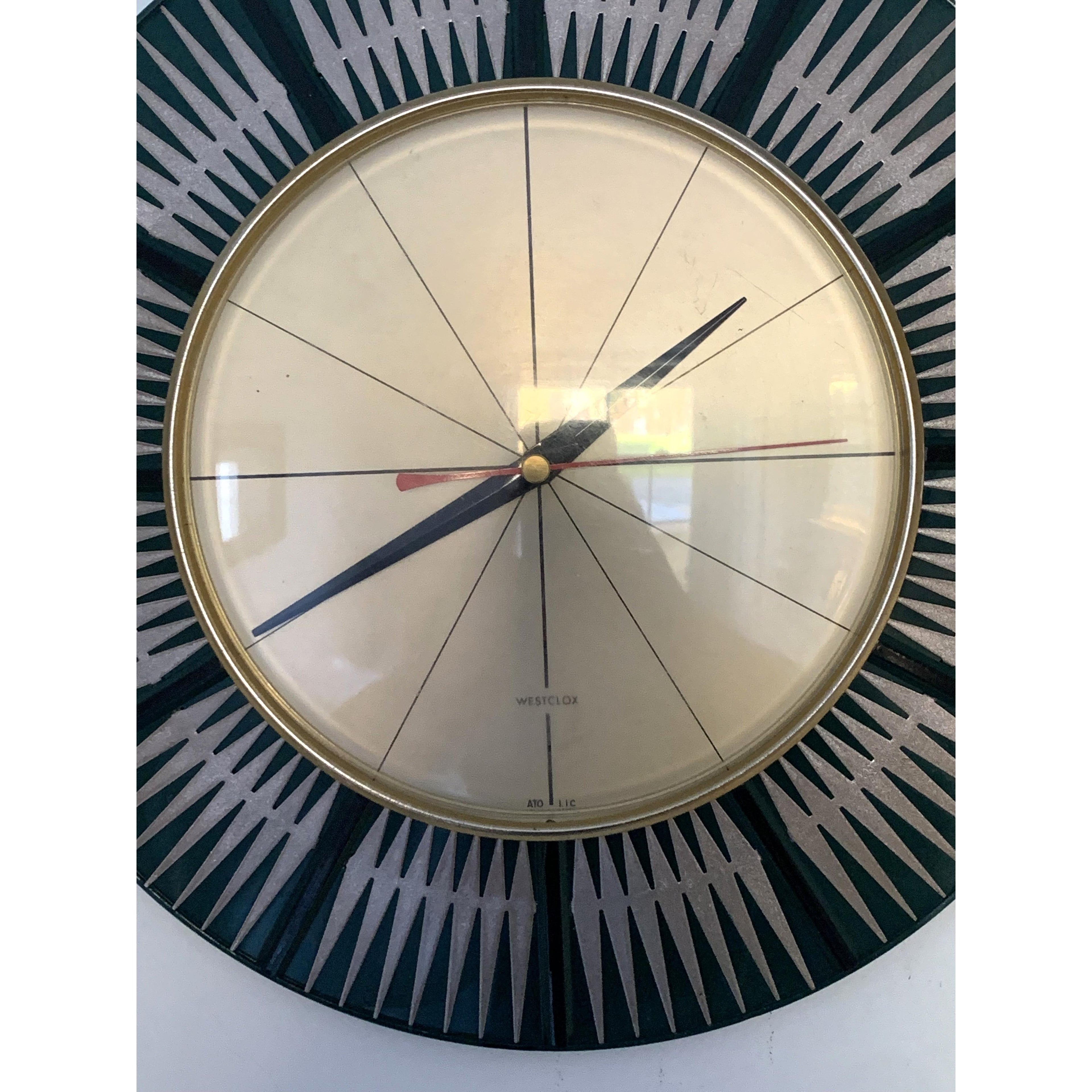 Westclox Starburst Wall Clock – 1970s Dark Green Pierced Brass Champagne Dial 12 Inch
