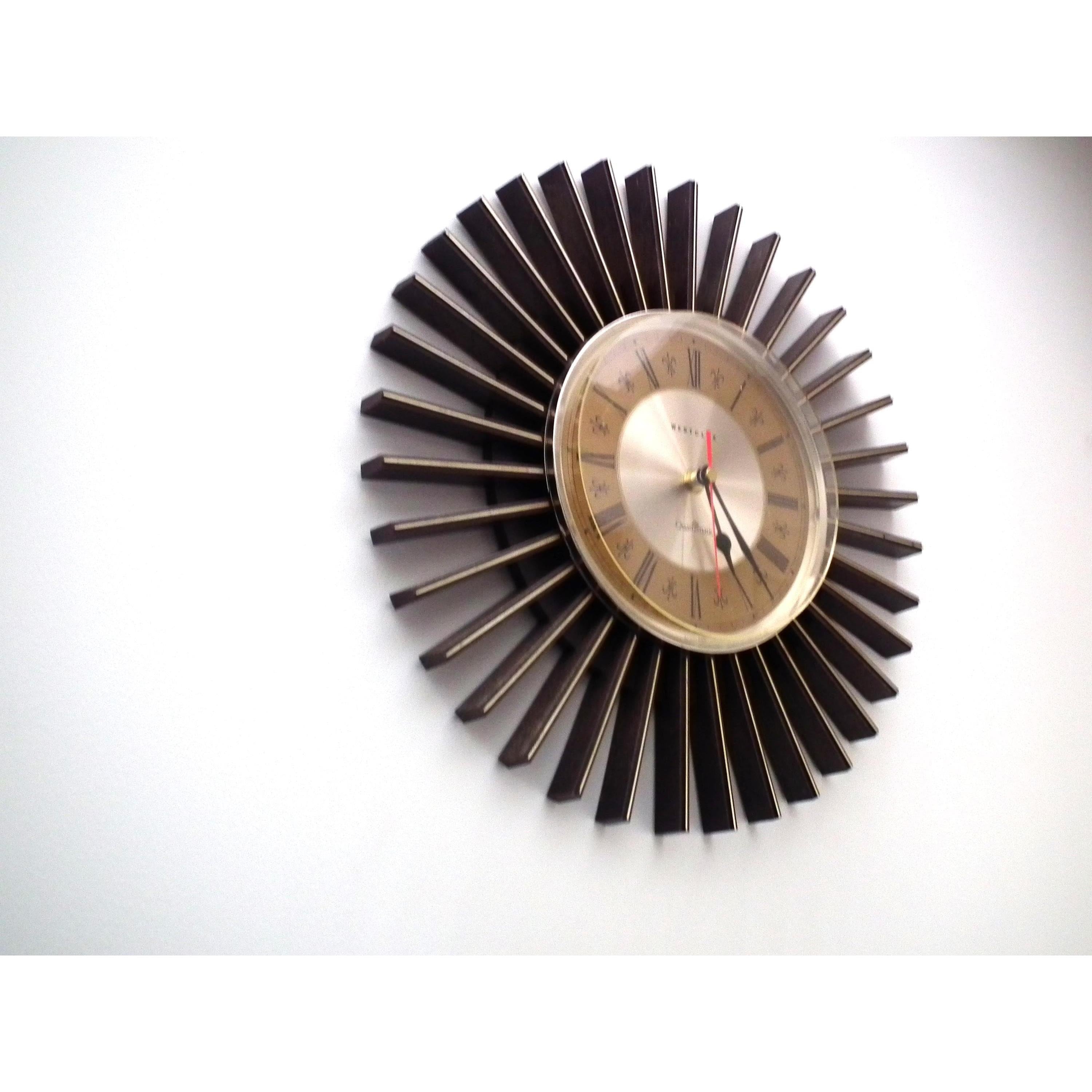 Westclox Sunburst Wall Clock – Mid Century Modern Starburst, Roman Numerals, Scotland