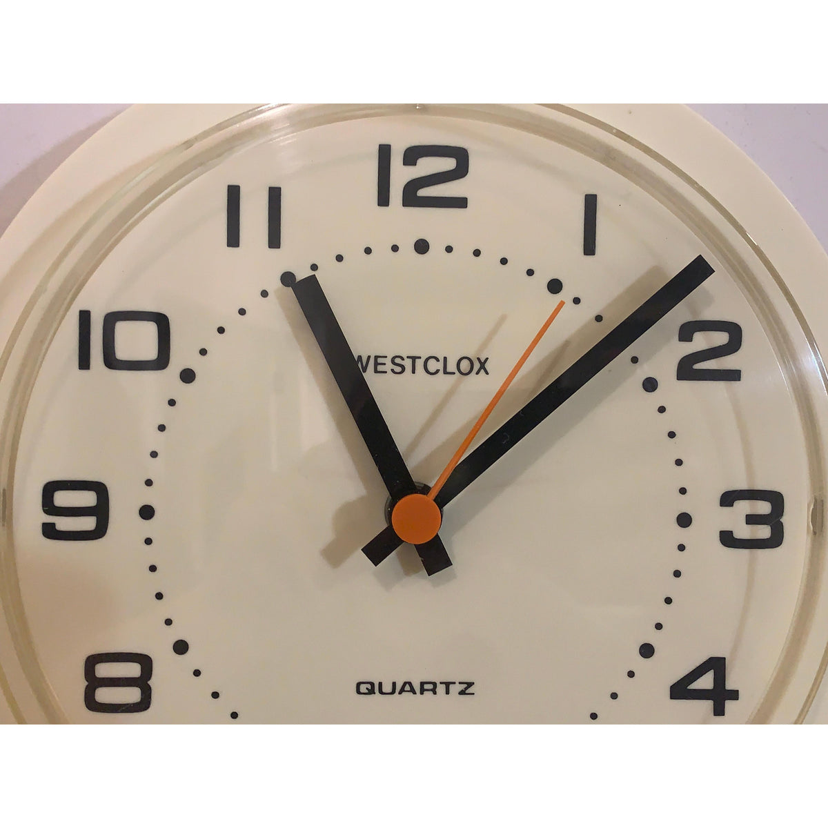 Westclox Wall Clock Vintage 1980s British Cream Yellow Quartz Round