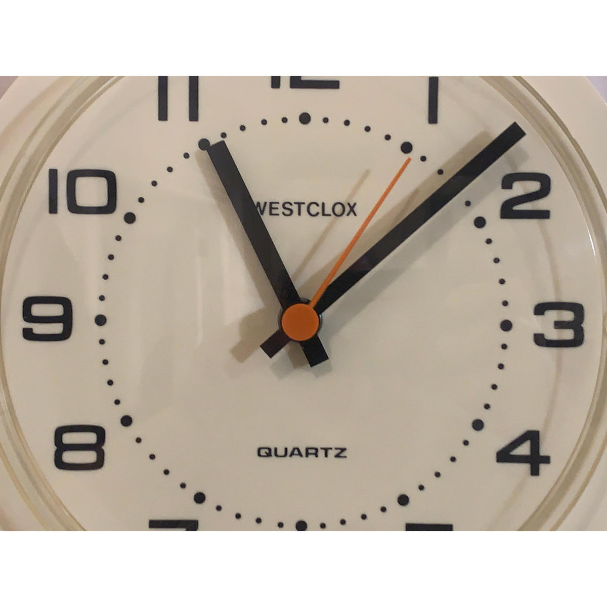 Westclox Wall Clock Vintage 1980s British Cream Yellow Quartz Round