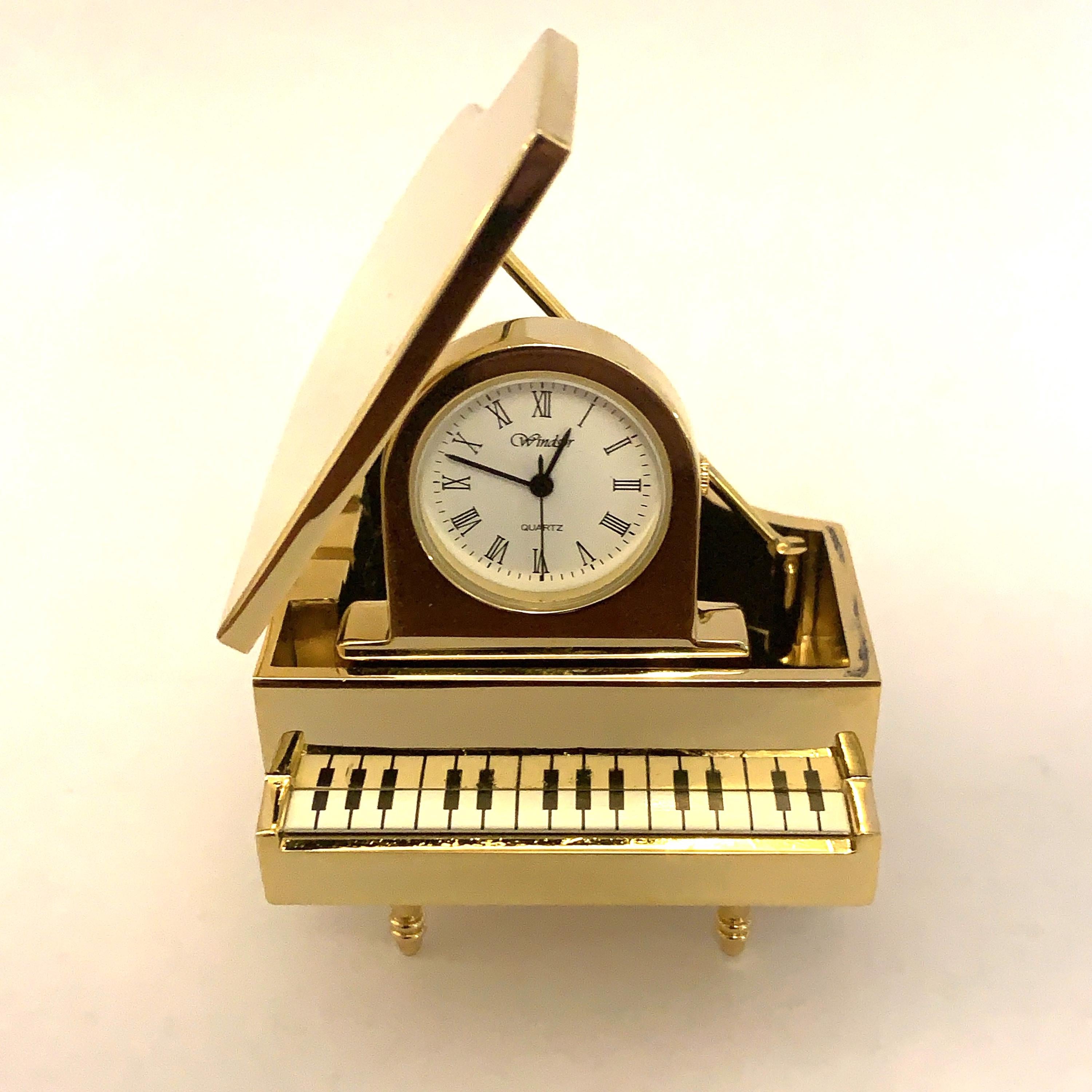 Windsor Grand Piano Desk Clock – Solid Brass, 1980s, Opening Lid, Roman Numerals