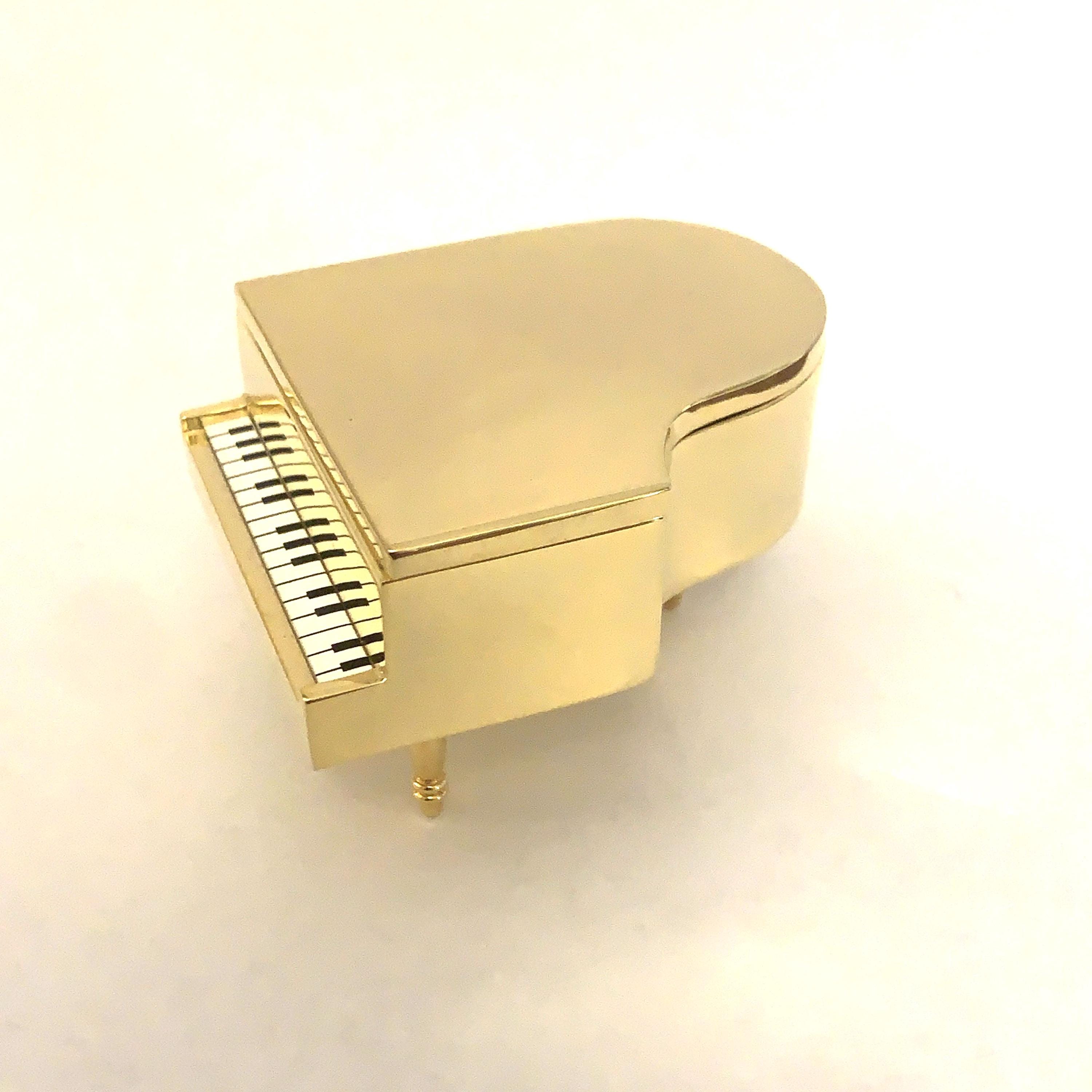Windsor Grand Piano Desk Clock – Solid Brass, 1980s, Opening Lid, Roman Numerals