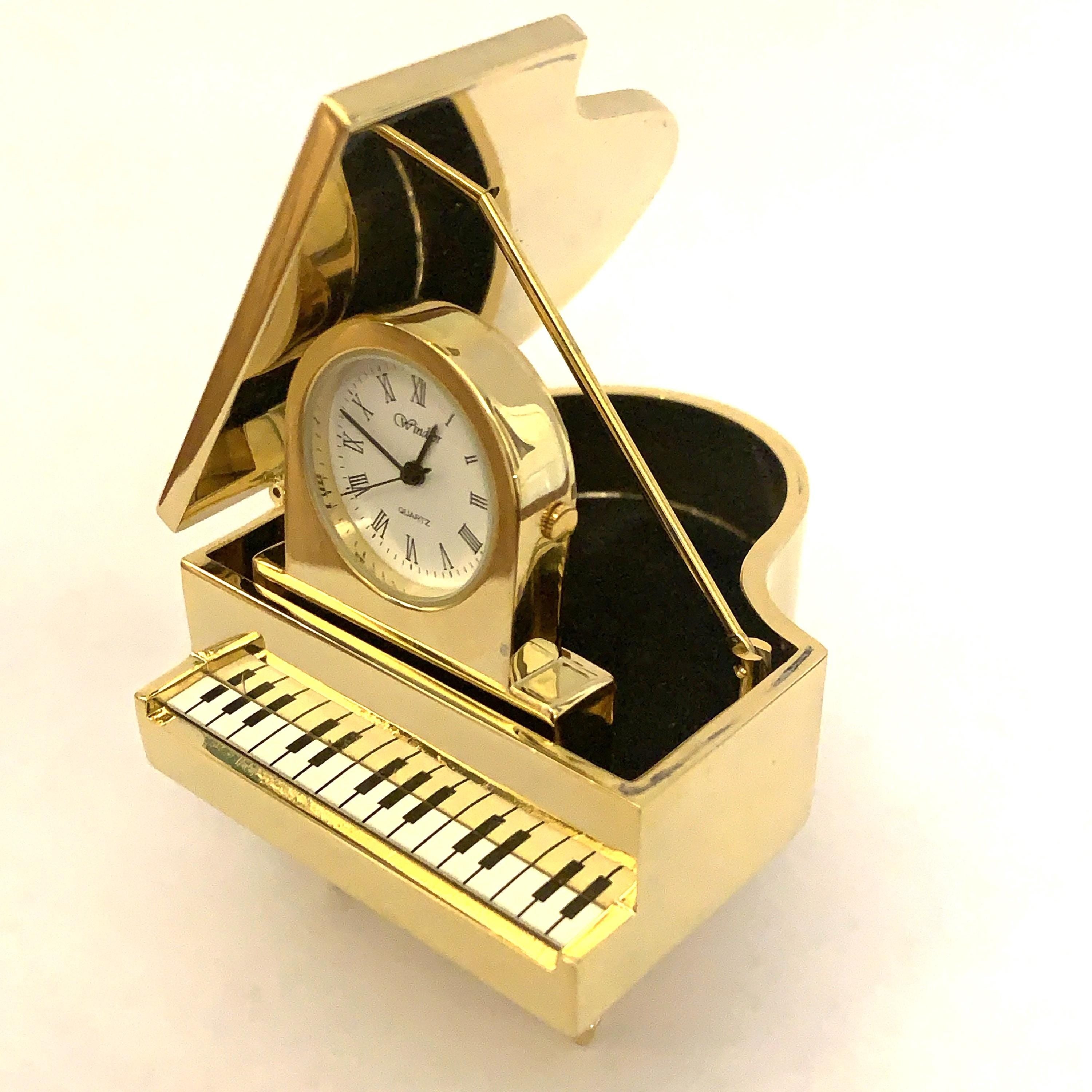 Windsor Grand Piano Desk Clock – Solid Brass, 1980s, Opening Lid, Roman Numerals