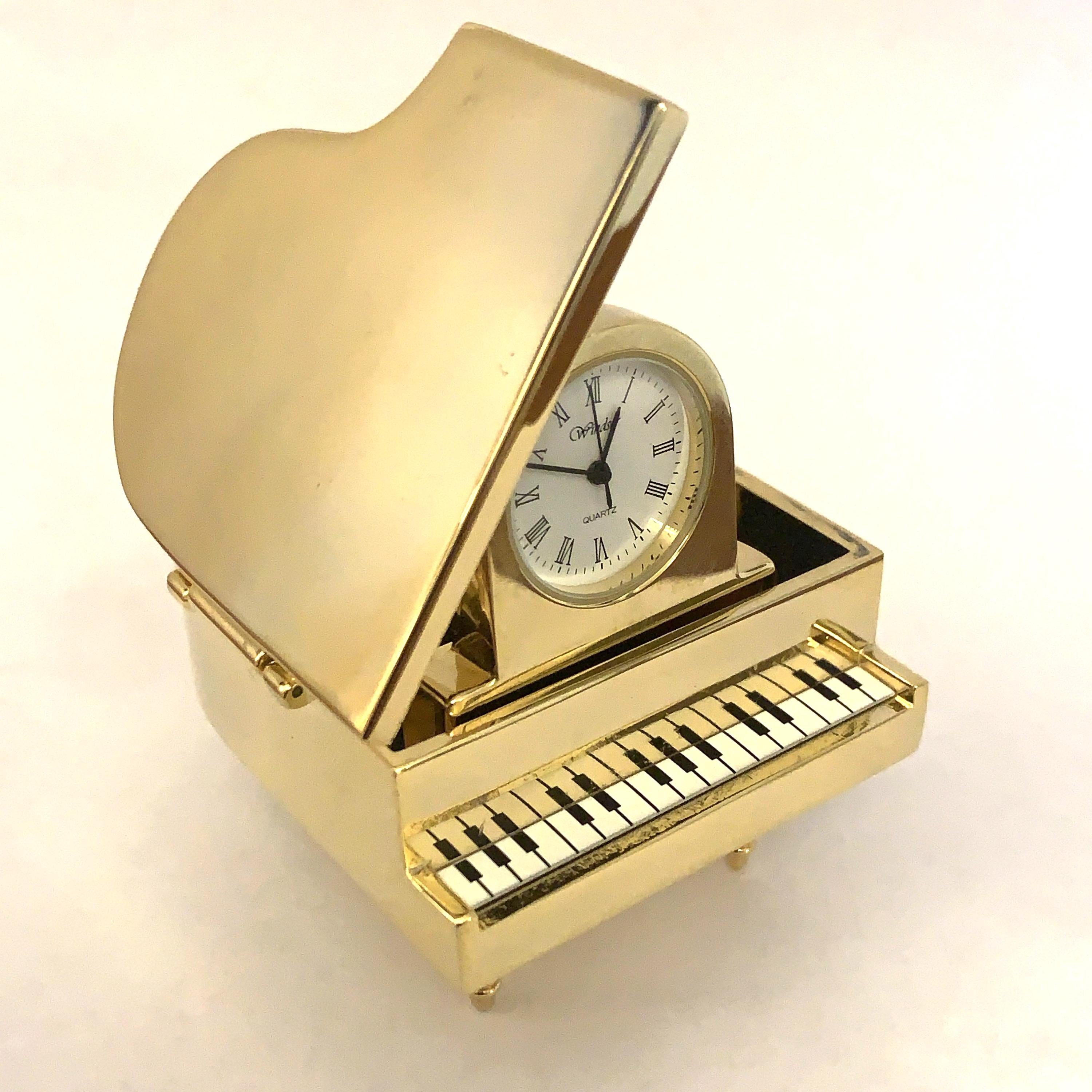 Windsor Grand Piano Desk Clock – Solid Brass, 1980s, Opening Lid, Roman Numerals