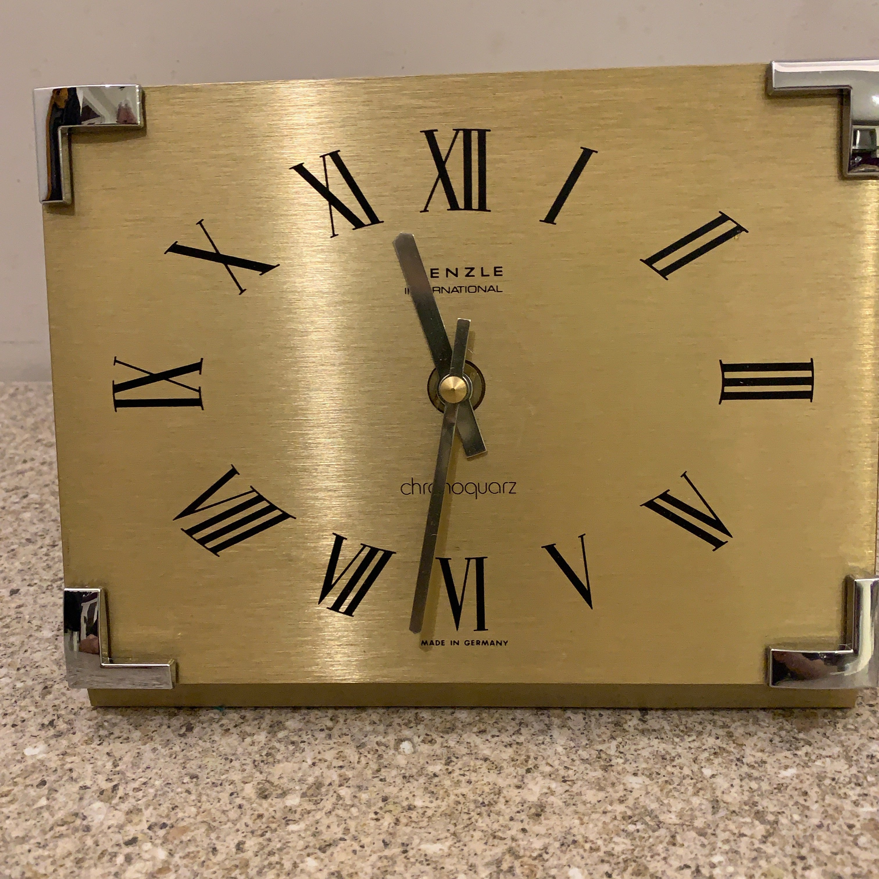 Kienzle International Chronoquartz Mantel Clock, 1970s Brushed Gold Aluminium, Chrome Corners