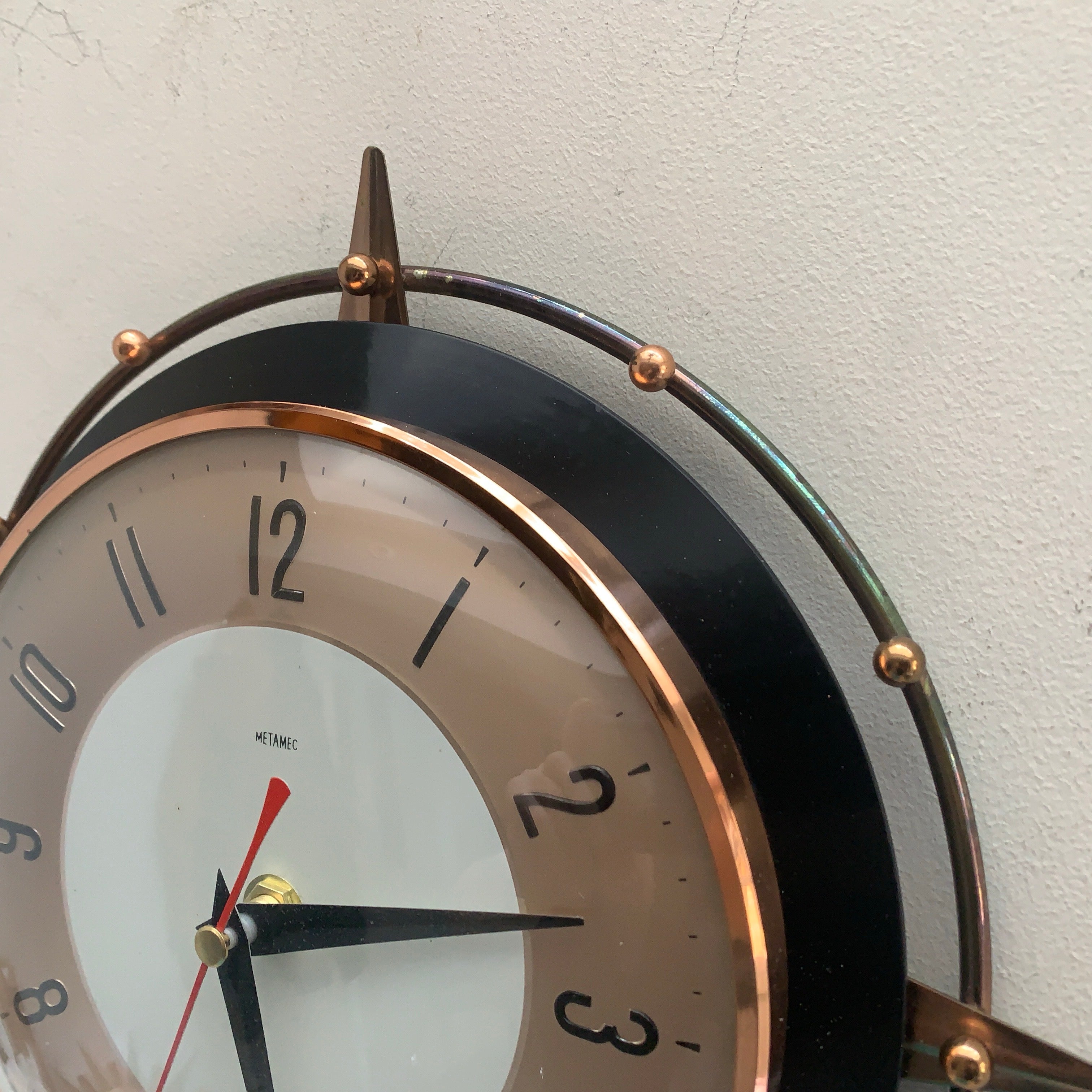 Metamec 5859 Starburst Wall Clock, Copper Black Bakelite, 1960s, New Quartz