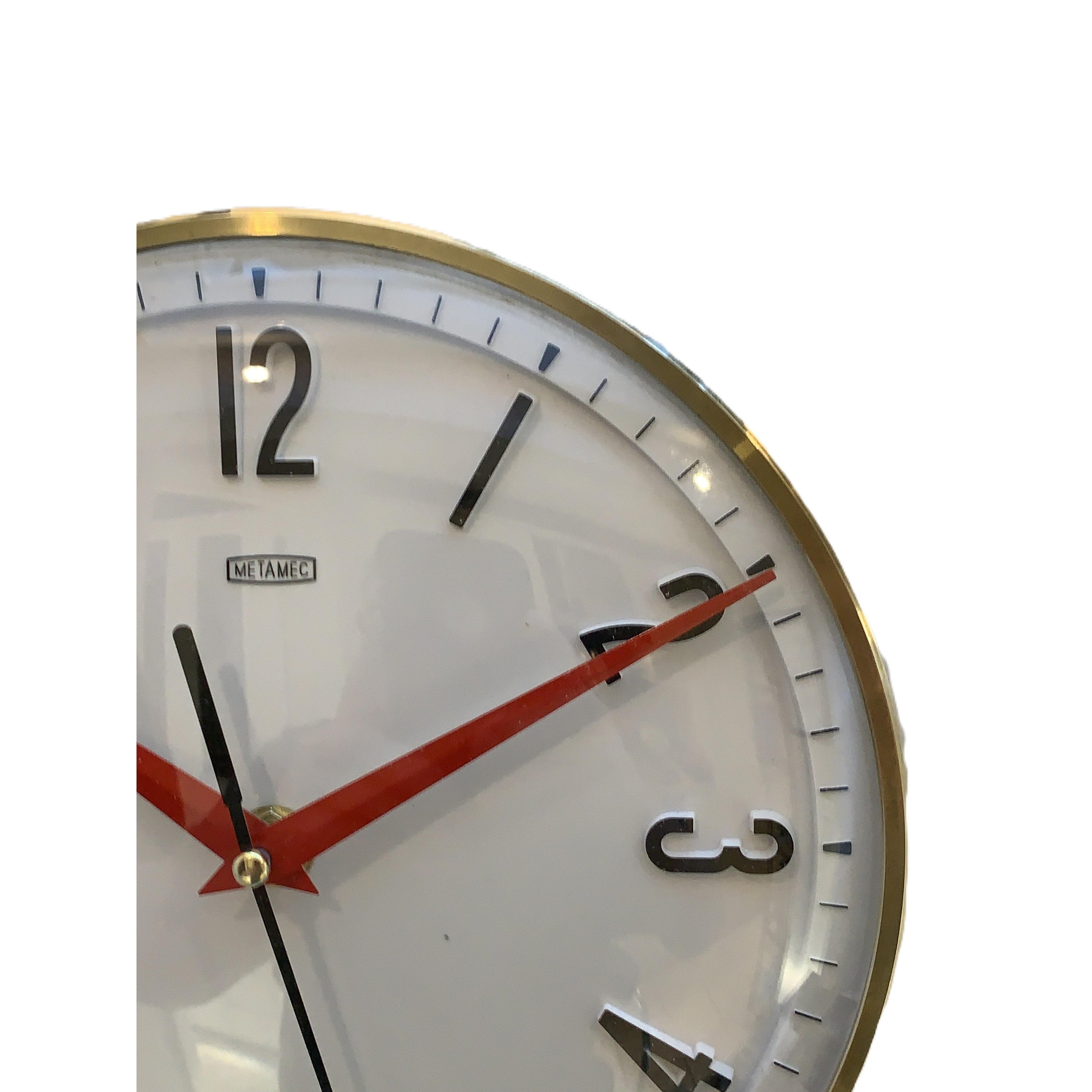 Metamec Model 5868 Wall Clock, 1960s, White Brass Bezel, Red Hands, Arabic Numerals, Quartz