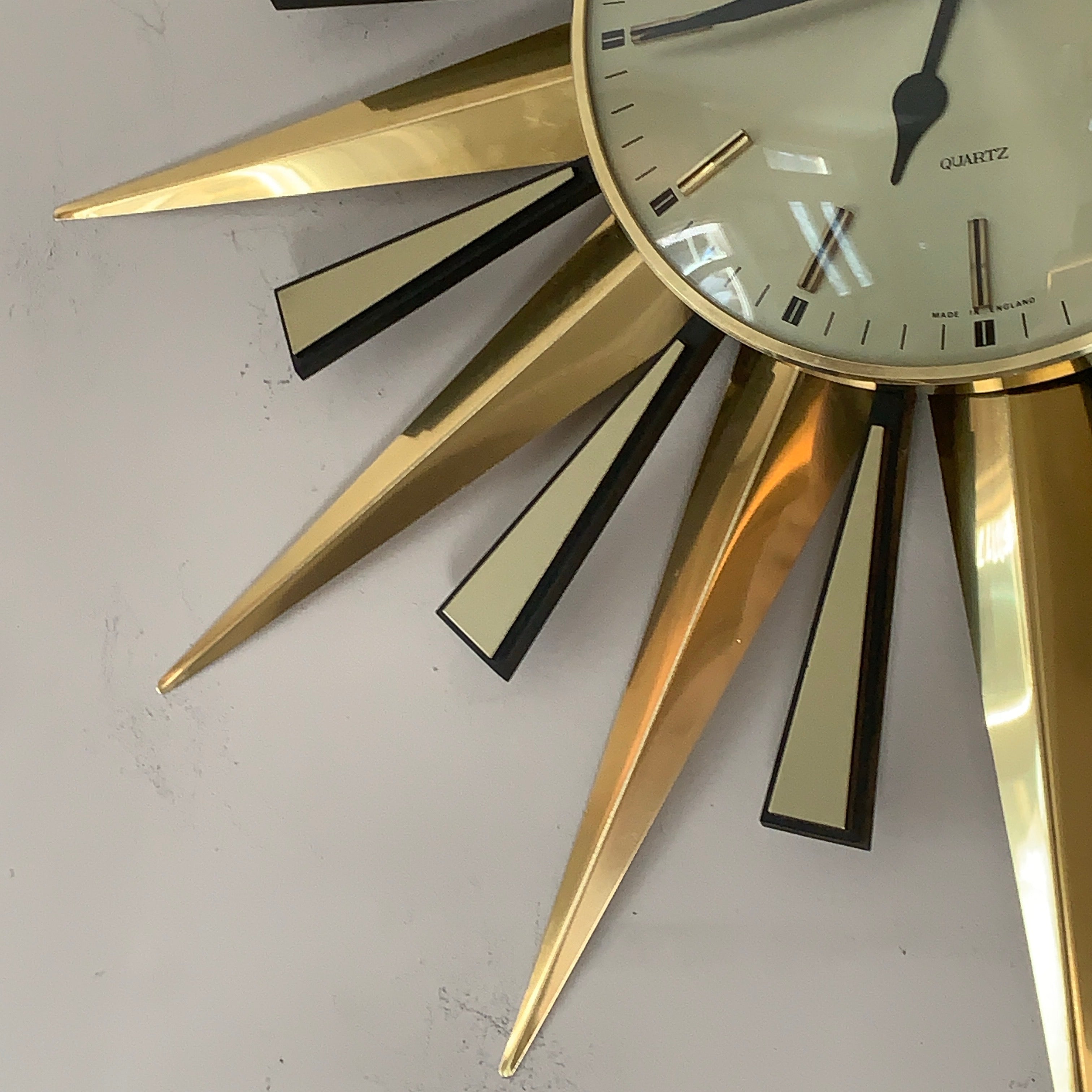 Metamec Sunburst Wall Clock, Rare Model 5629 Brass Starburst 1970s Quartz