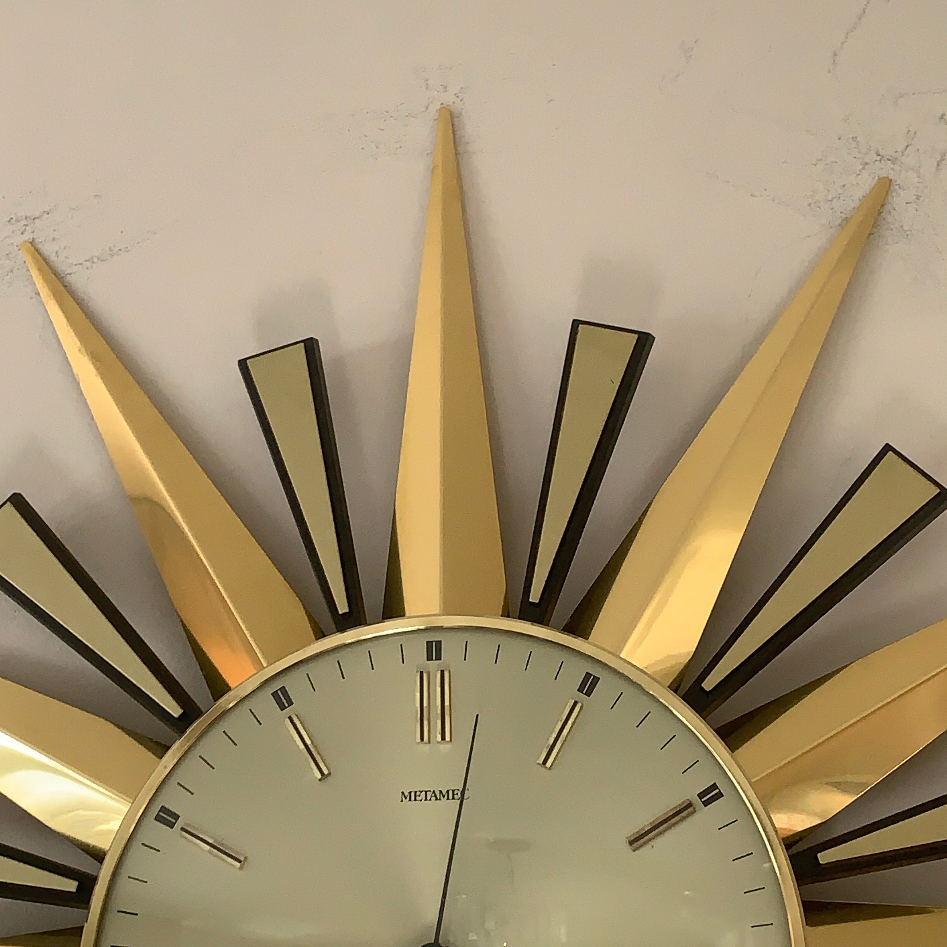 Metamec Sunburst Wall Clock, Rare Model 5629 Brass Starburst 1970s Quartz