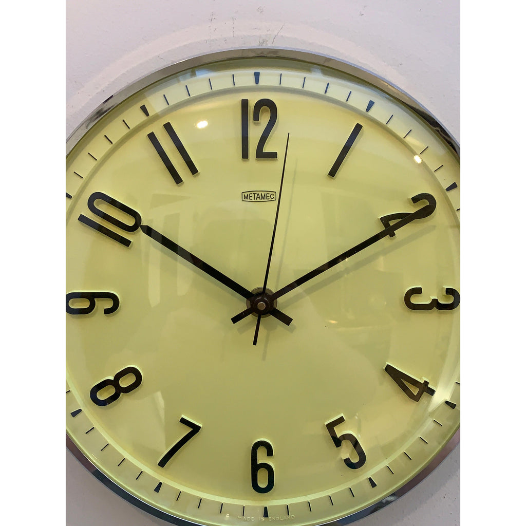 Metamec Model 5868 Wall Clock, Rare Yellow Dial, 1960s Kienzle Quartz