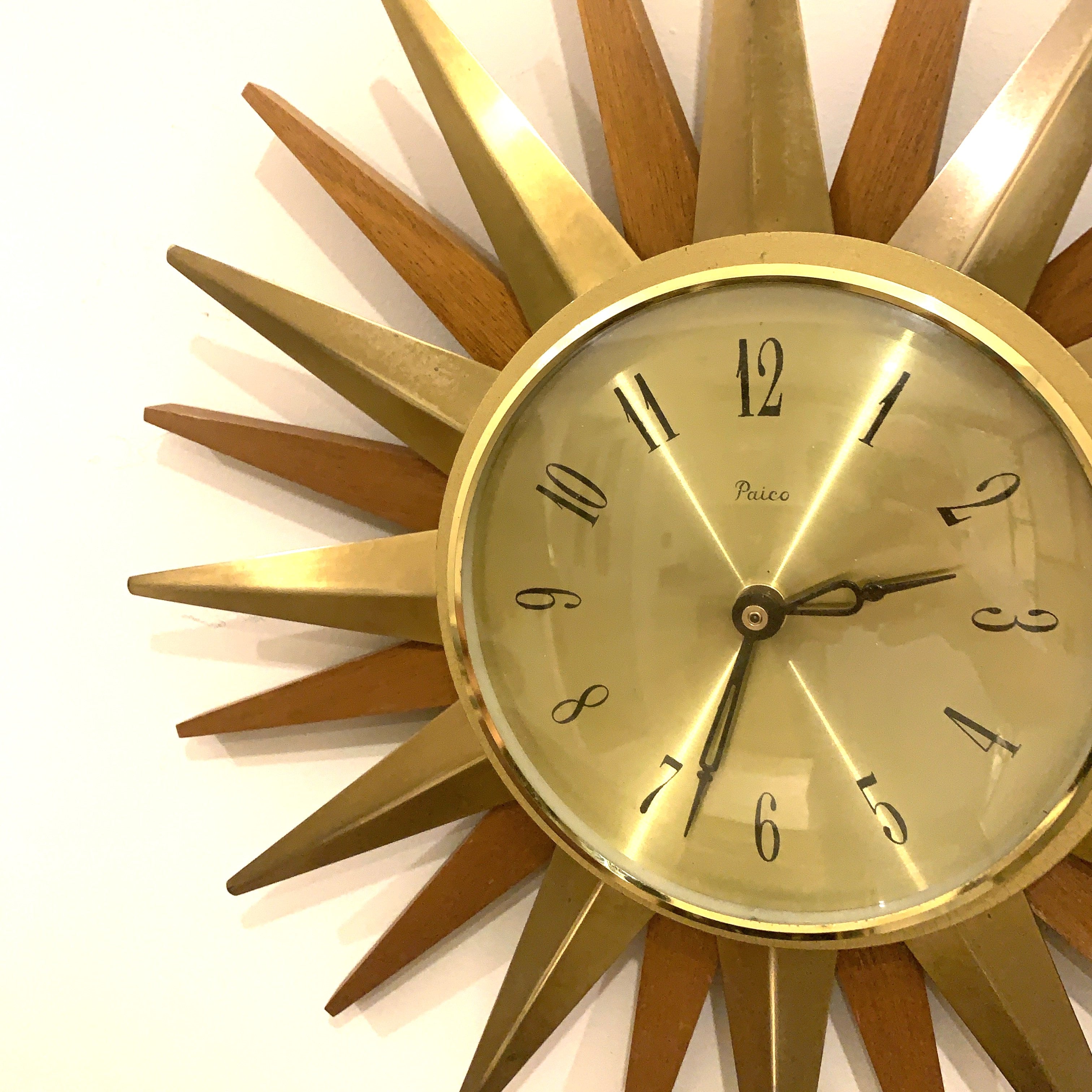 Paico 1960s Starburst Wall Clock — Brass & Teak Sunburst, 38cm